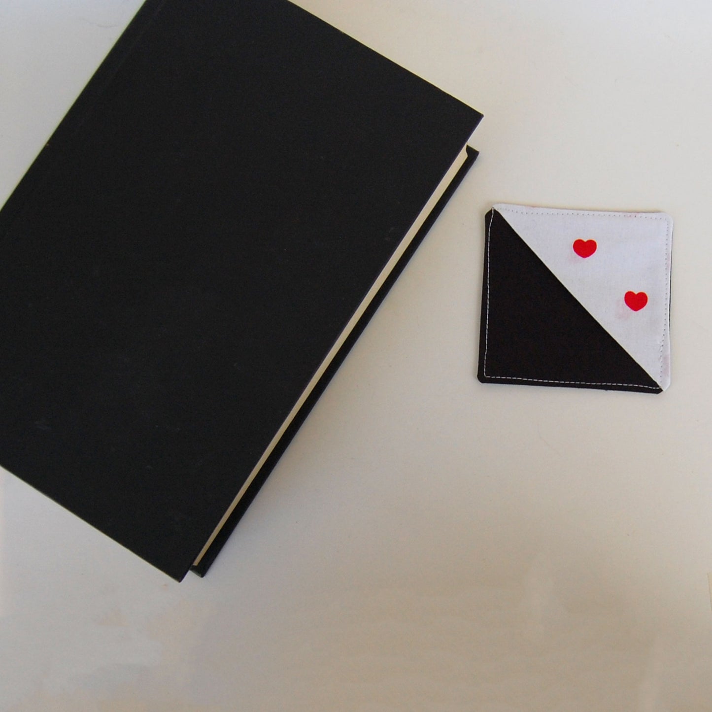 Black/White with Red Hearts Corner Bookmark