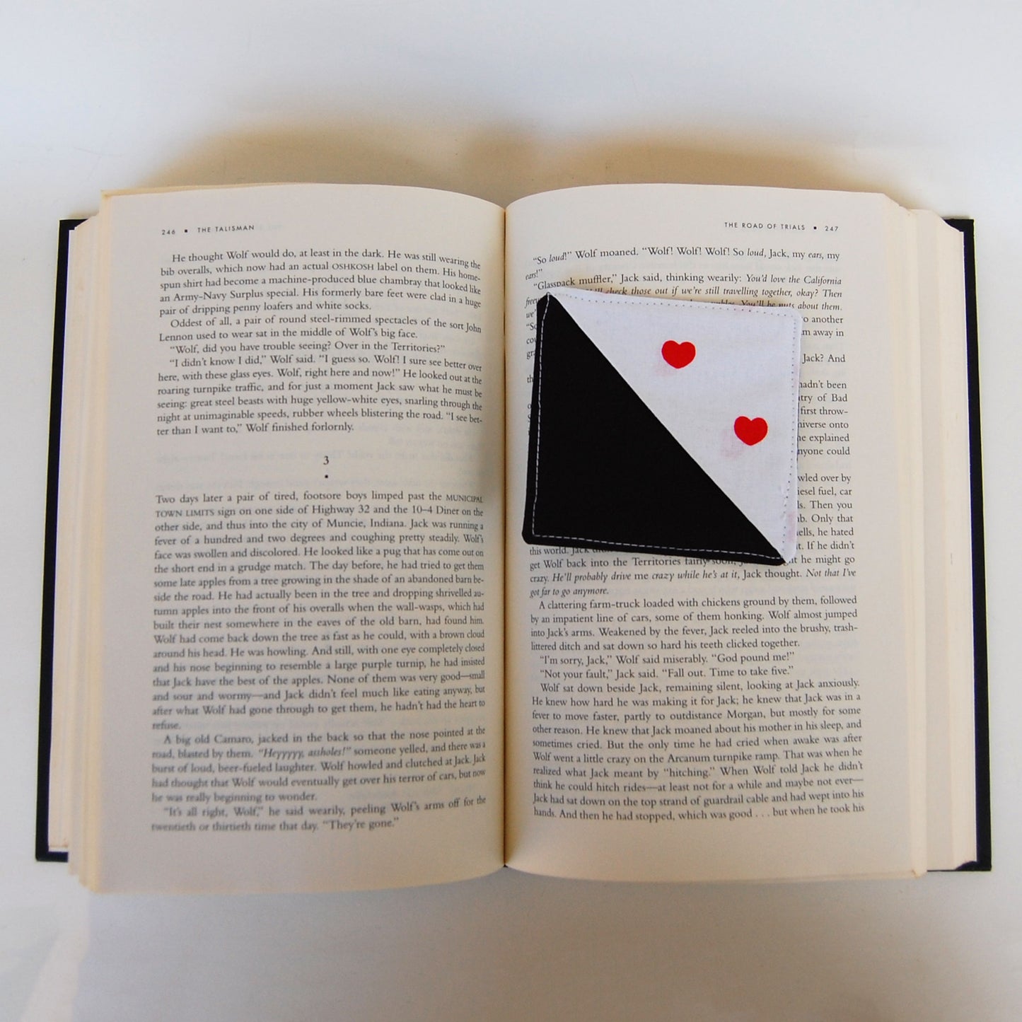 Black/White with Red Hearts Corner Bookmark