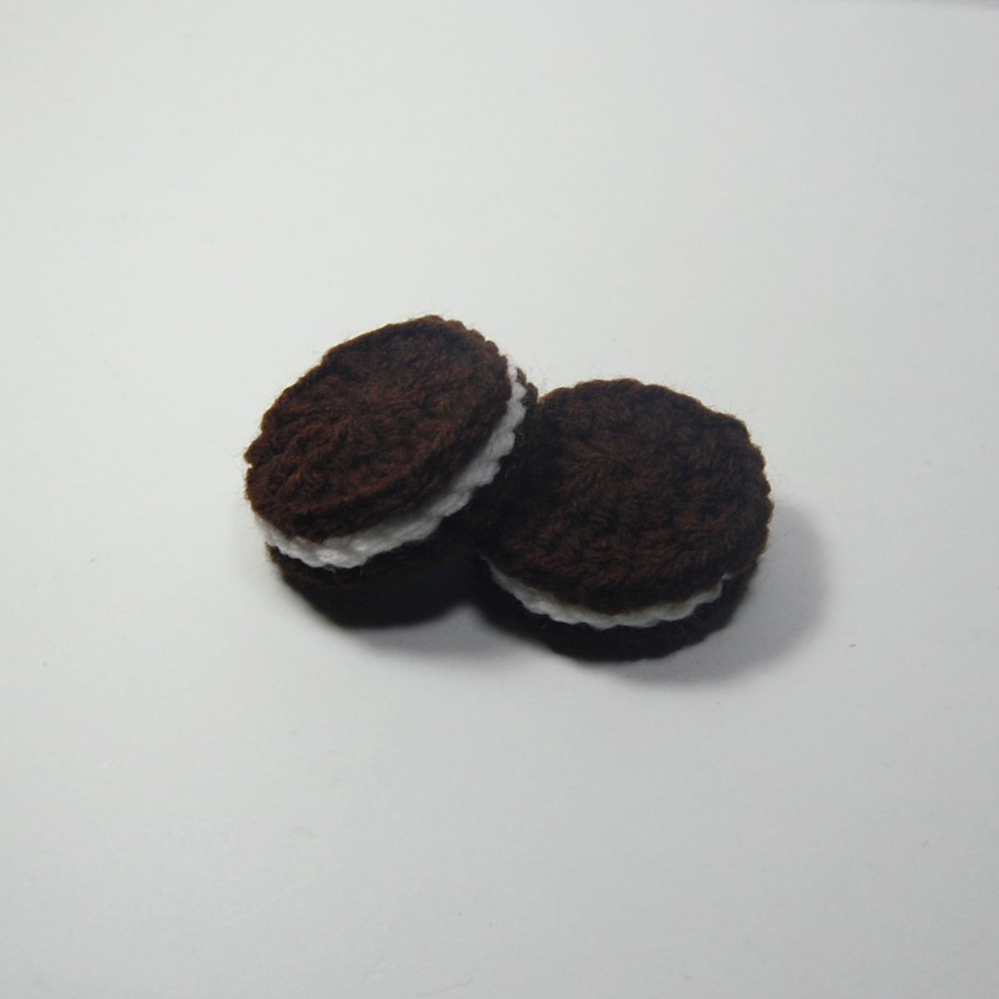 Crochet Chocolate Sandwich Cookie Pattern