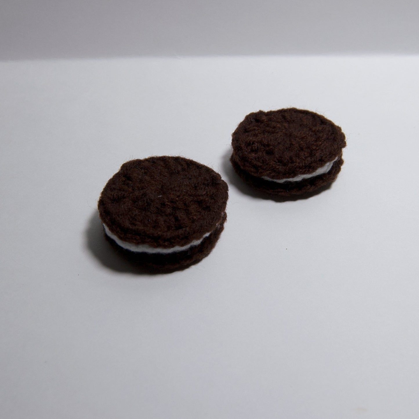 Crochet Chocolate Sandwich Cookie Pattern
