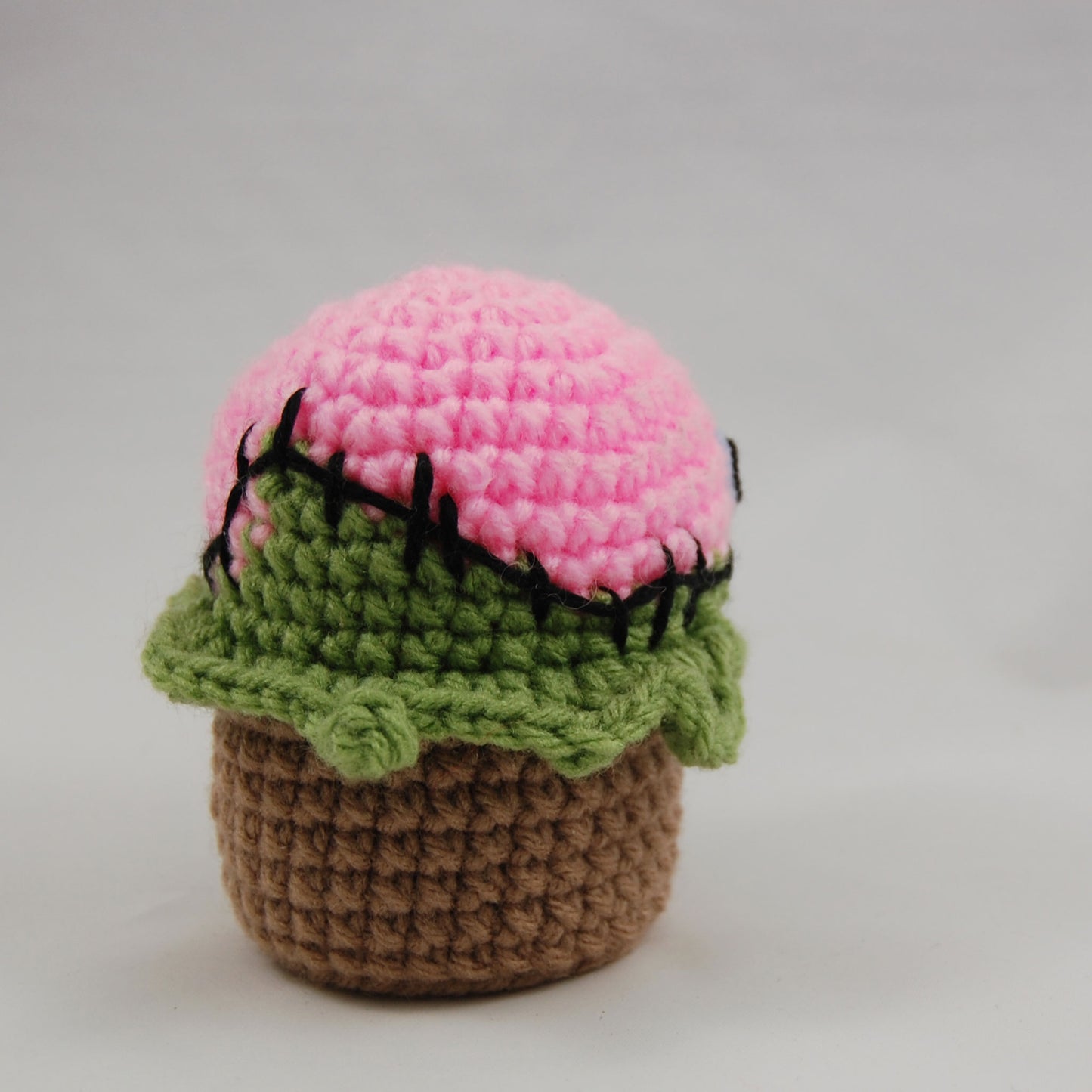 Frankenstreudel Berry Cupcake