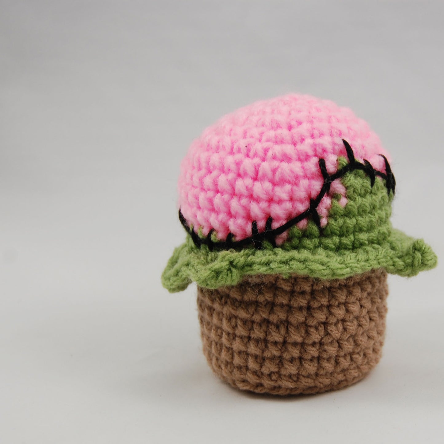 Frankenstreudel Berry Cupcake