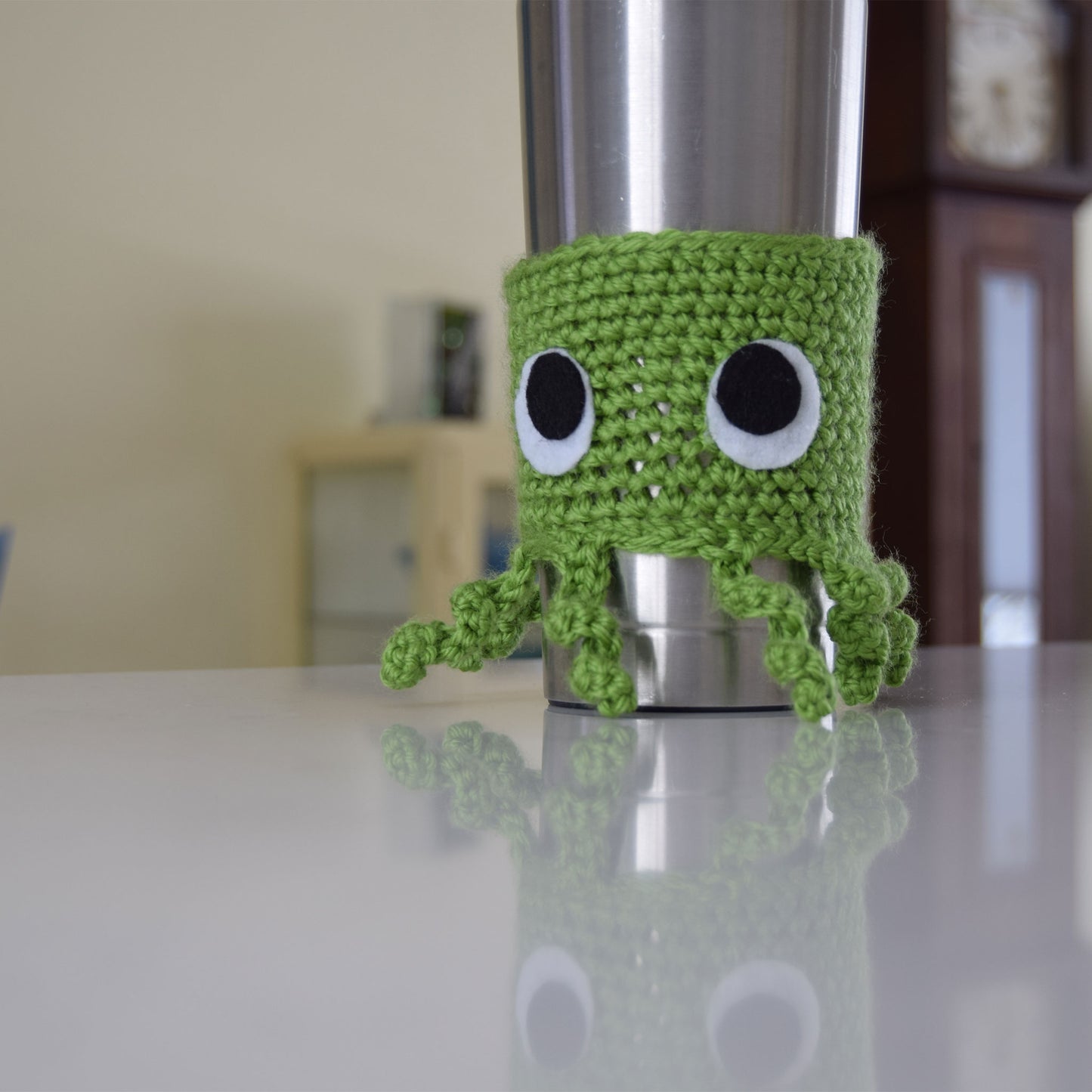 Green Octopus Mug Cozy