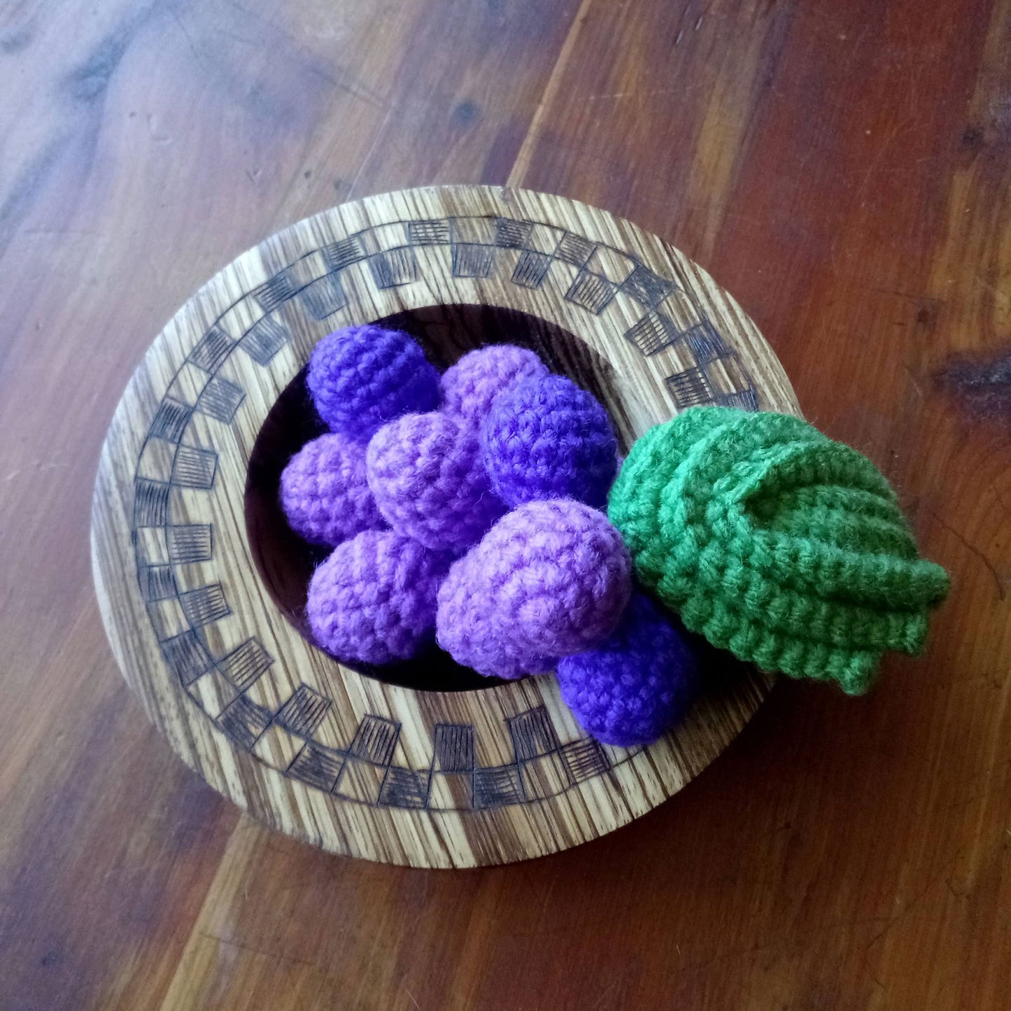 Shelly's Grapes Crochet Pattern