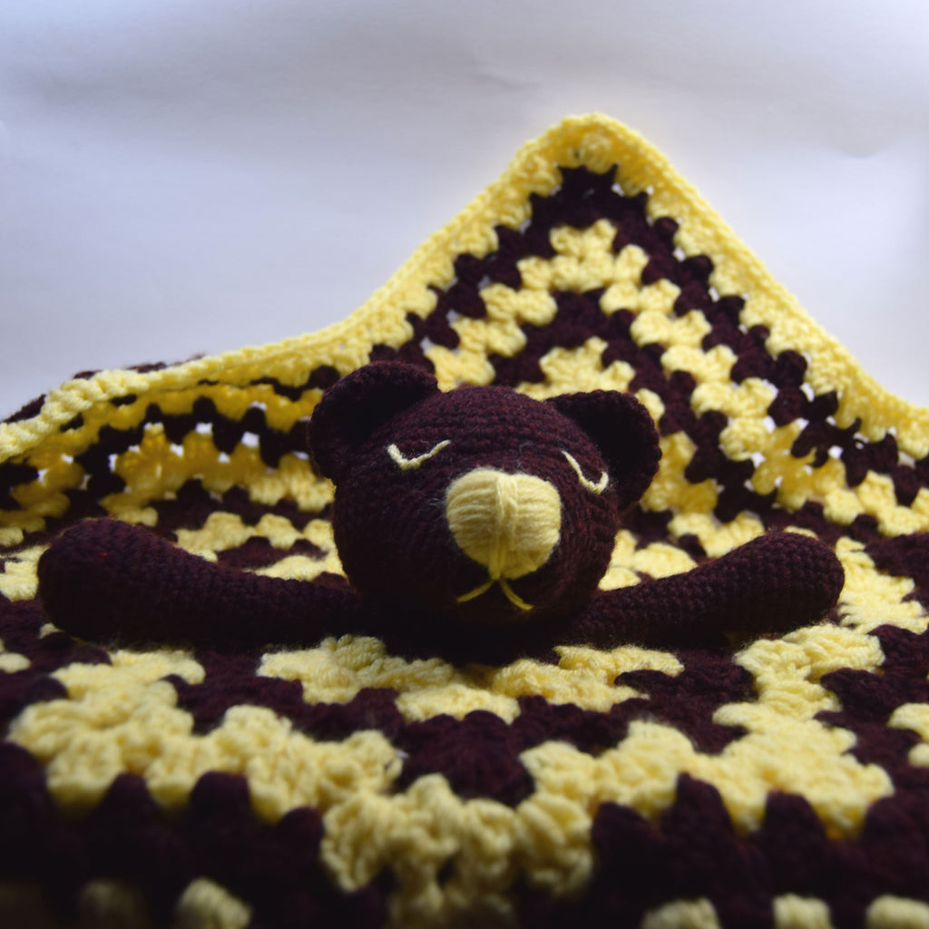 Lovey Bears Pattern