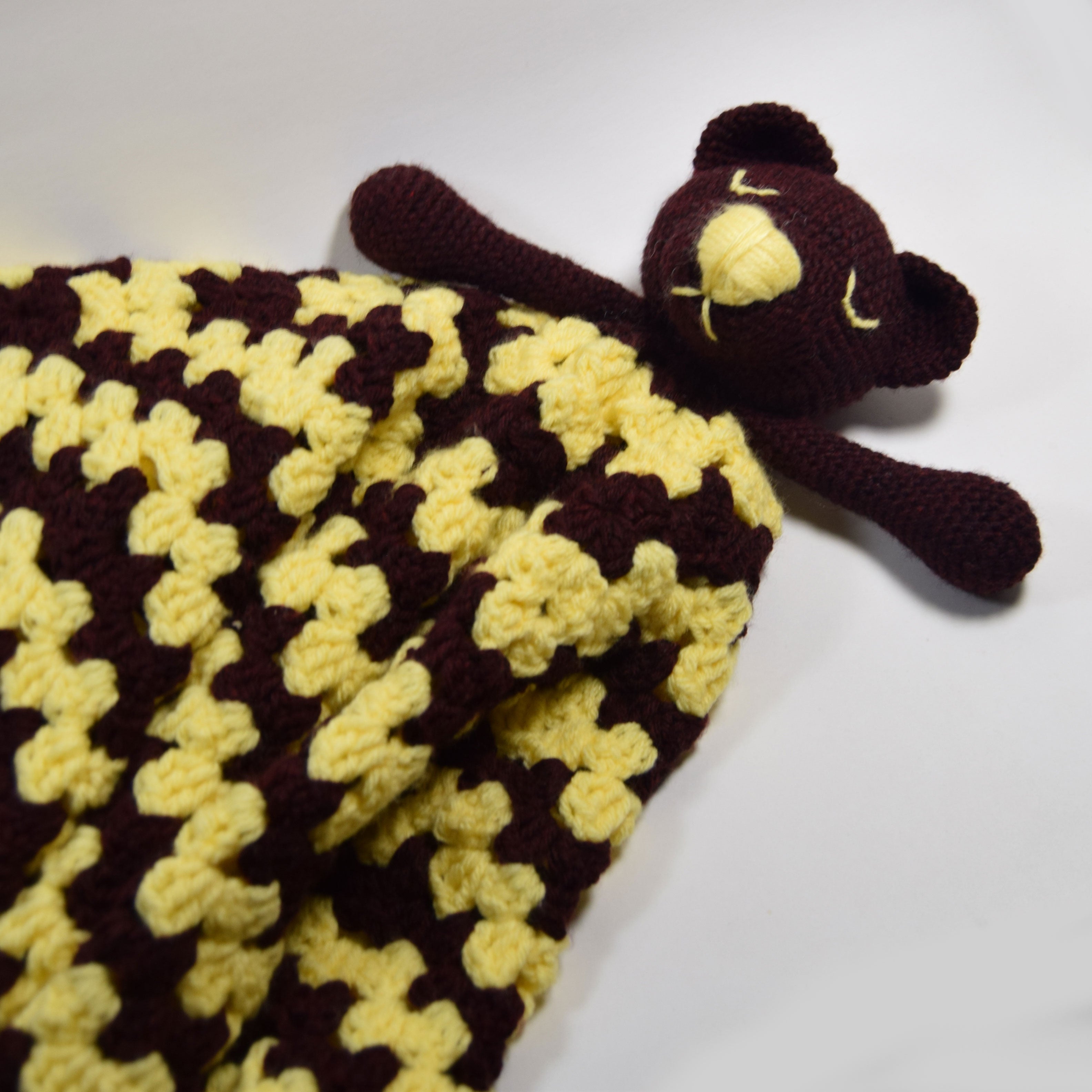 Lovey Bears Pattern