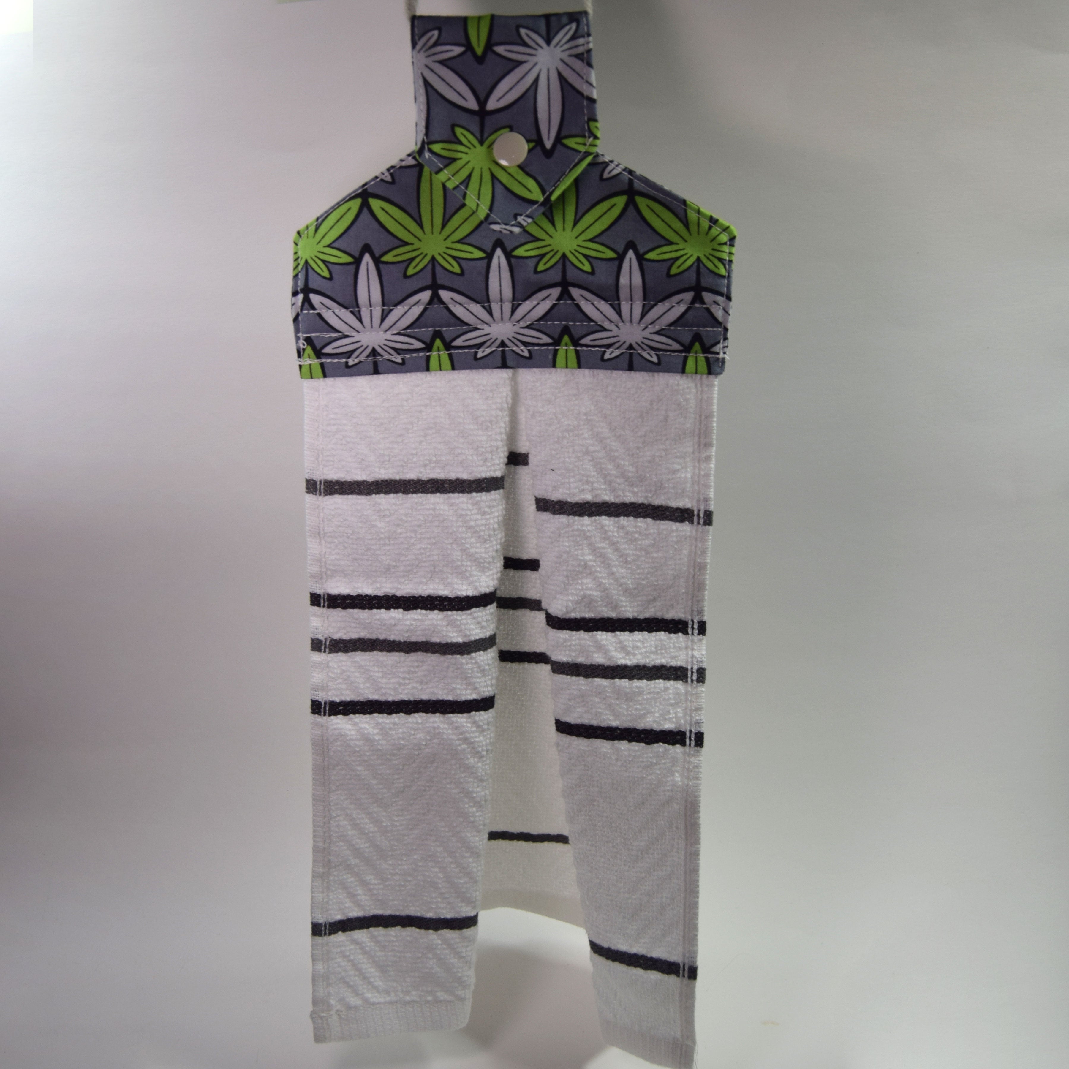 Weed Leaf Hanging Tea Towels (2 pack)