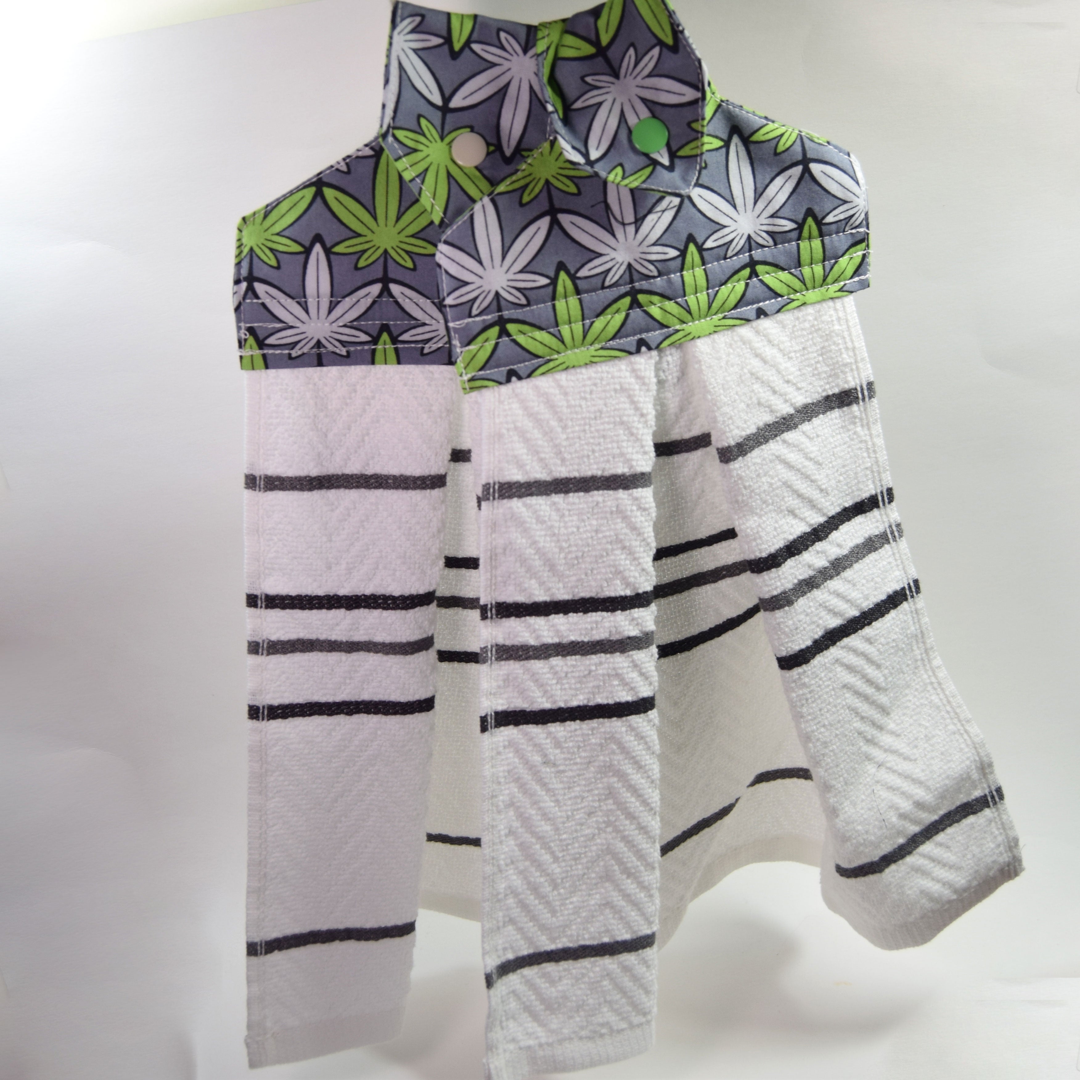 Weed Leaf Hanging Tea Towels (2 pack)