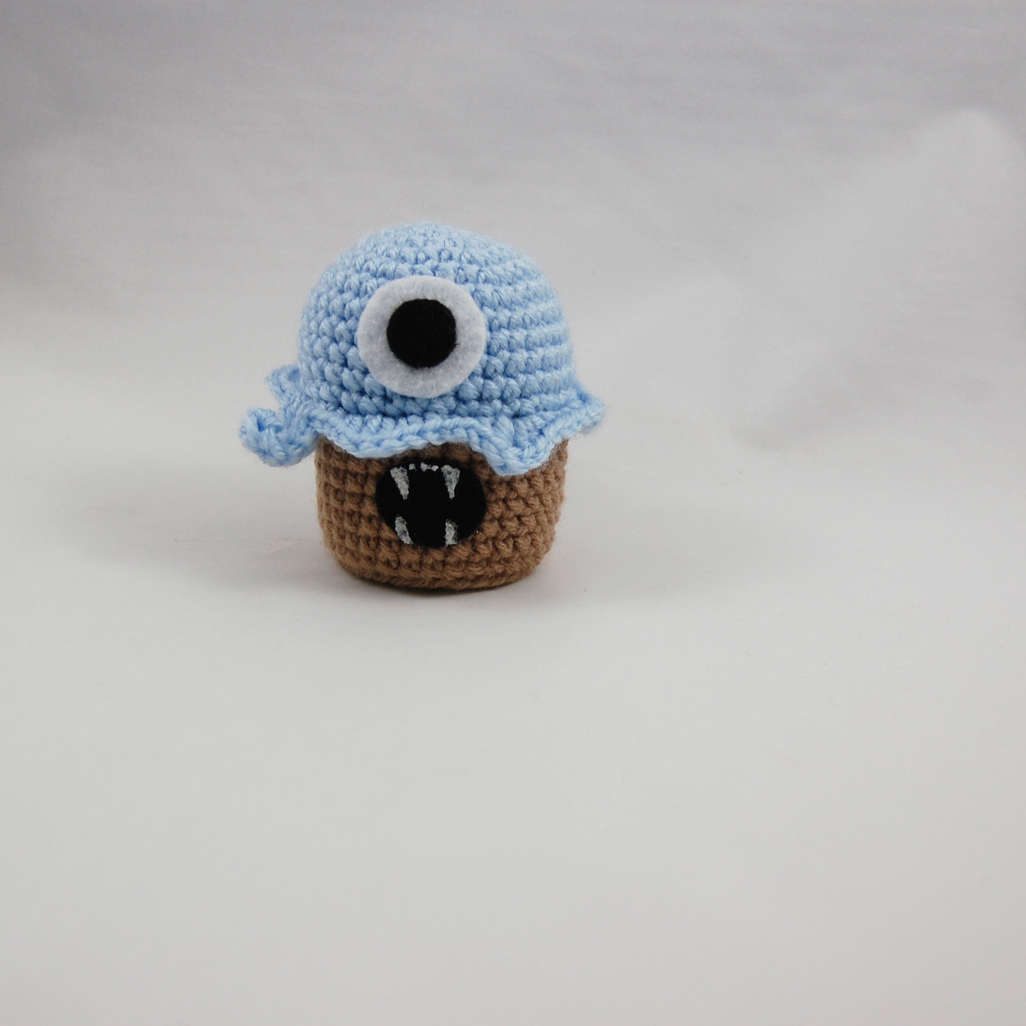 Cyclops Crochet Cupcake