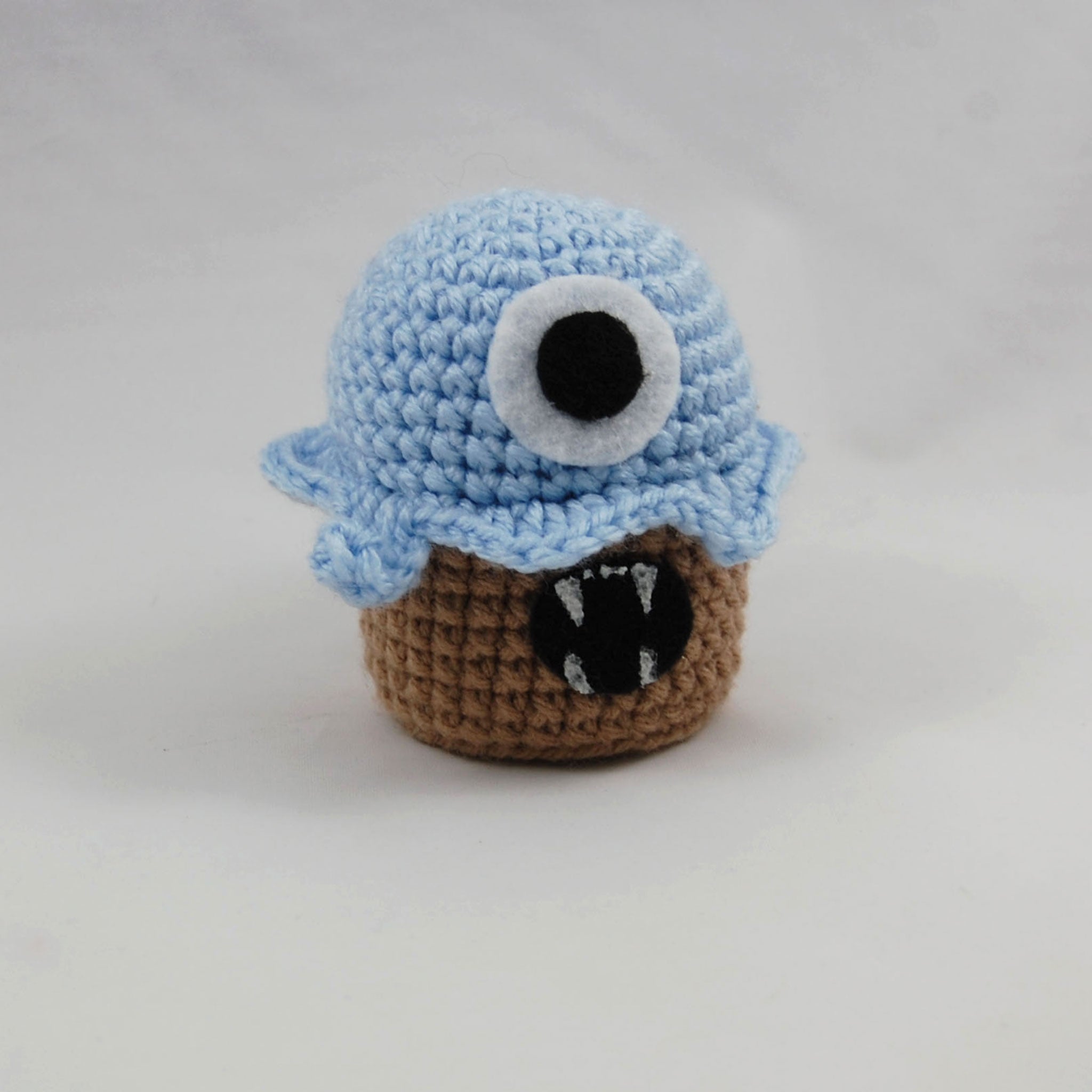 Cyclops Crochet Cupcake