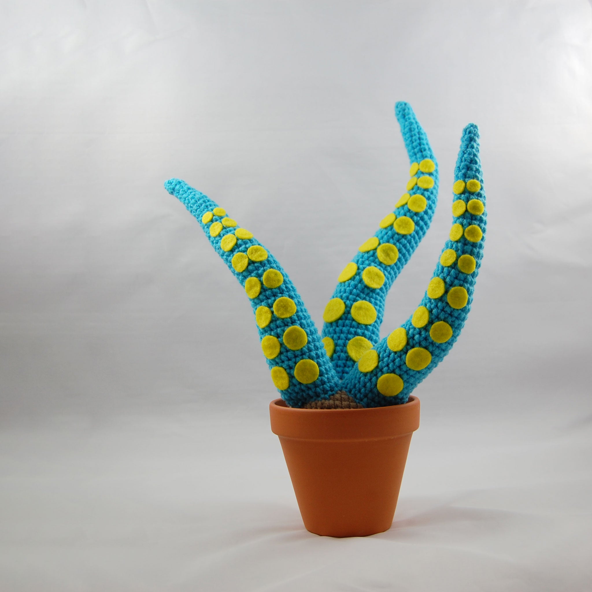 Tentacle Plant Crochet Pattern